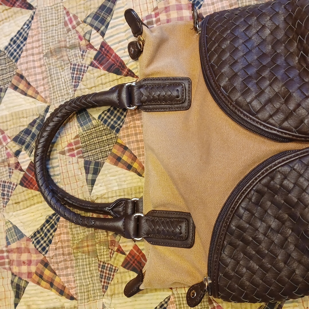 SONDRA ROBERTS PURSE - Picture 2 of 6